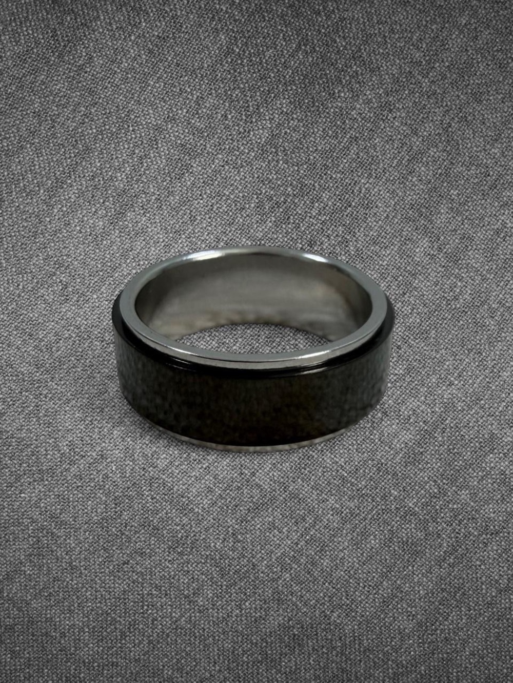 Black Carbon Fiber Spinner Ring Size 8 Unisex Band